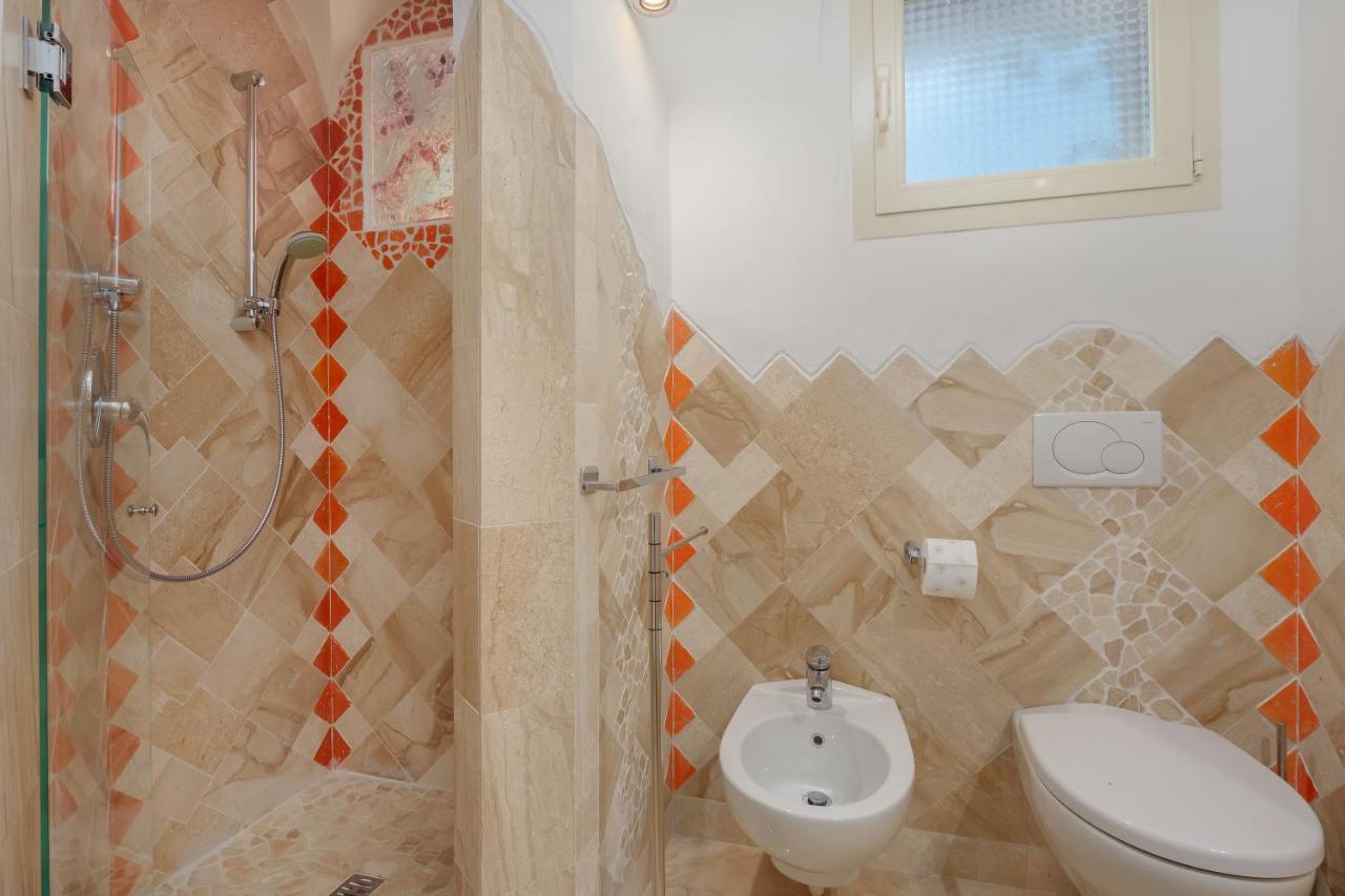 Villetta D'Arancia - Sherdenia Luxury Apartments 马里内拉 外观 照片